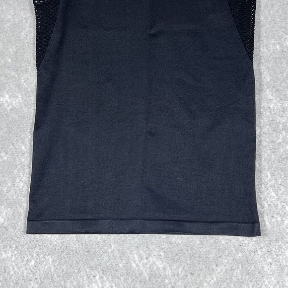 Fabletics Tank Top Womens Size Small Black Seamless Athletic Racerback - Picture 4 of 9